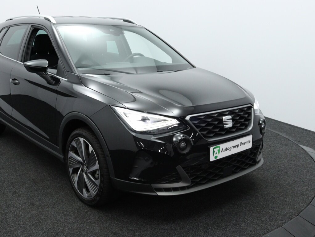 SEAT Arona Arona 1.0 TSI FR Automaat | Navigatie | Camera | Cruise control - Afbeelding 3