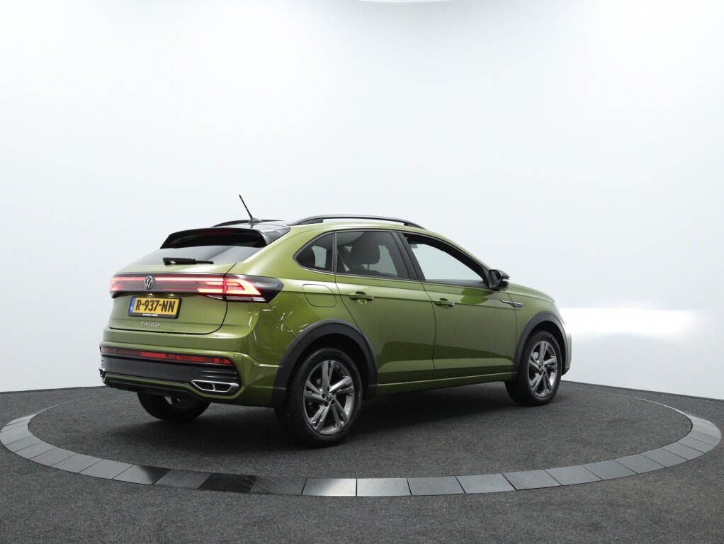 Volkswagen Taigo 1.0 TSI R-Line DSG | Adaptive cruise | Camera | Climate control - Afbeelding 2