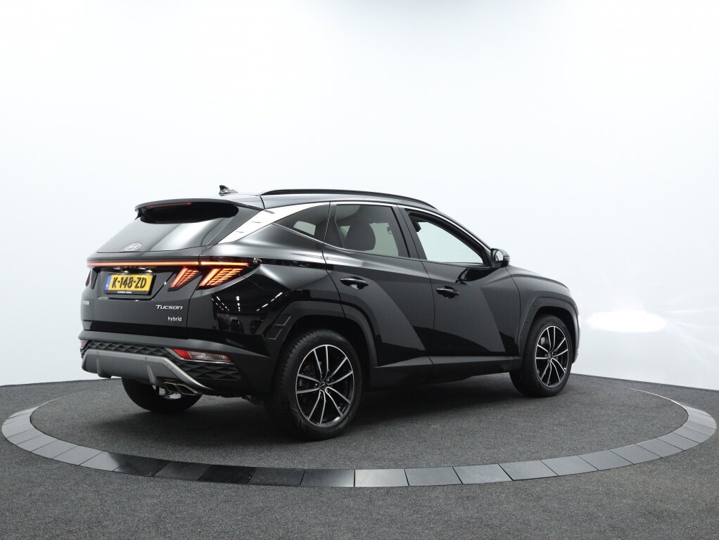 Hyundai Tucson 1.6 T-GDI HEV Comfort Smart | Navigatie | Camera | Stoelverwarmi - Afbeelding 2