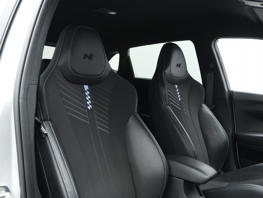 Hyundai i20 1.6 N Performance 204PK | Schaalstoelen | Navigatie | Camera - Afbeelding 4