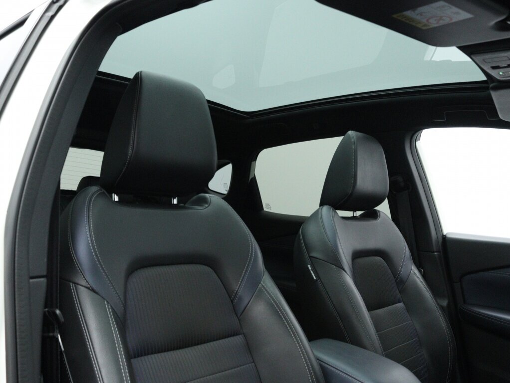 Nissan QASHQAI 1.3 MHEV Tekna | Panoramadak | 360 camera | Navigatie | - Afbeelding 4