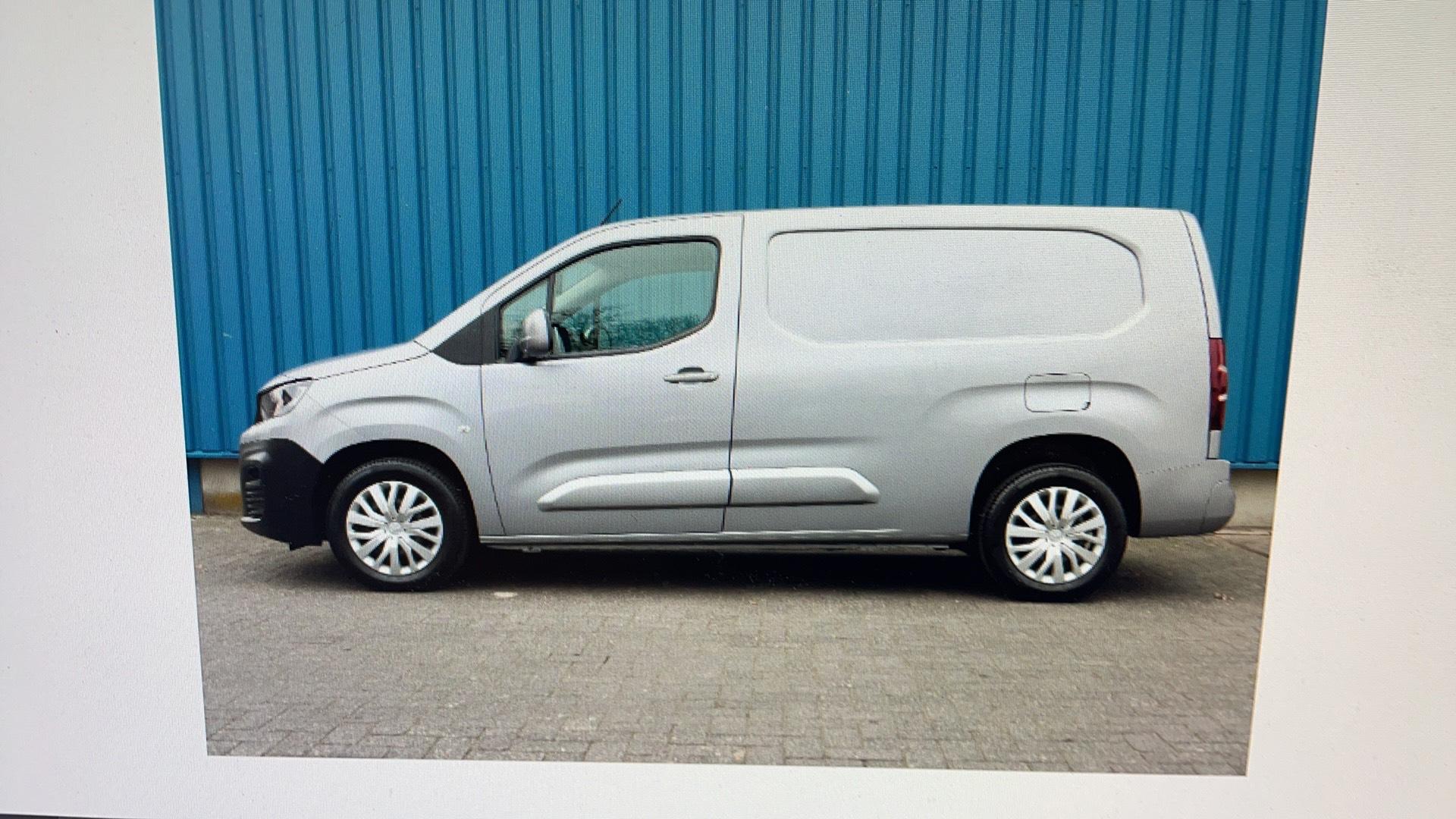 Peugeot Partner 1.5 130PK BlueHDI Asphalt Long - Afbeelding 2