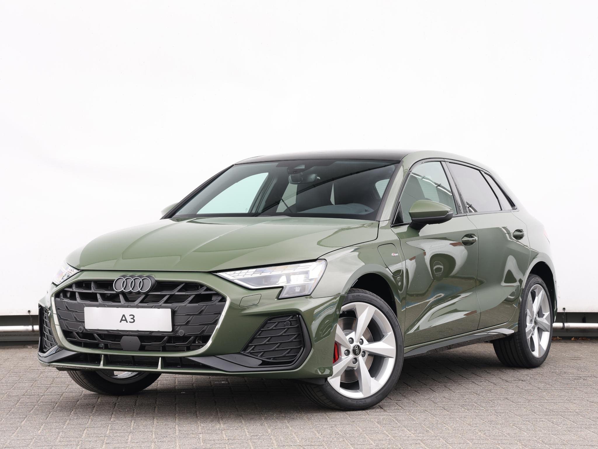 Audi A3 Sportback S edition Competition 45 TFSI e 200 kW / 272 PK