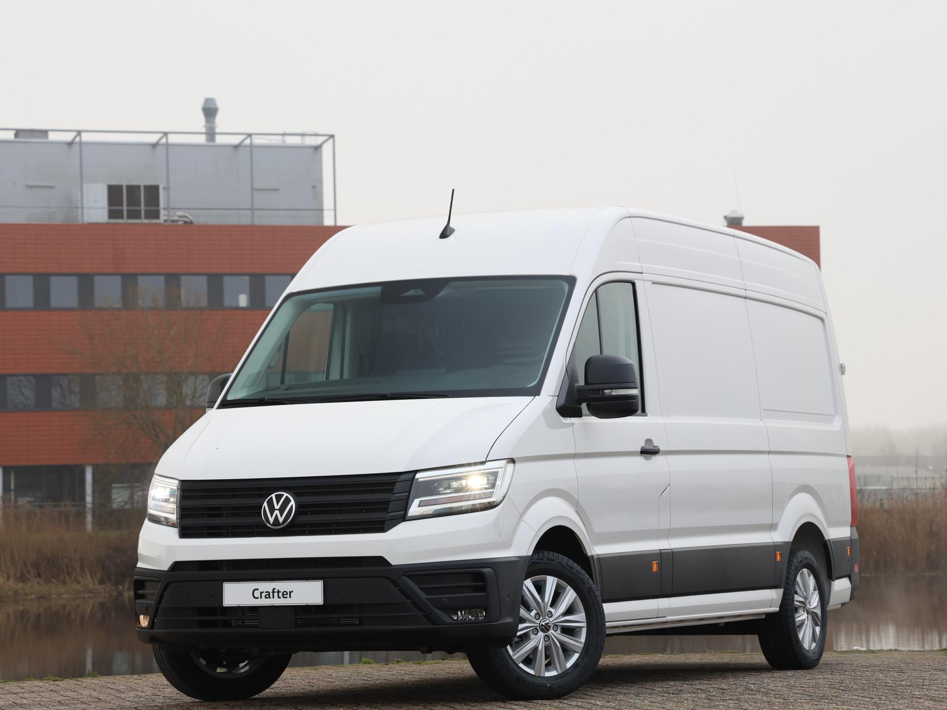 Volkswagen Crafter 2.0 TDI L3H3 140PK Automaat Exclusive