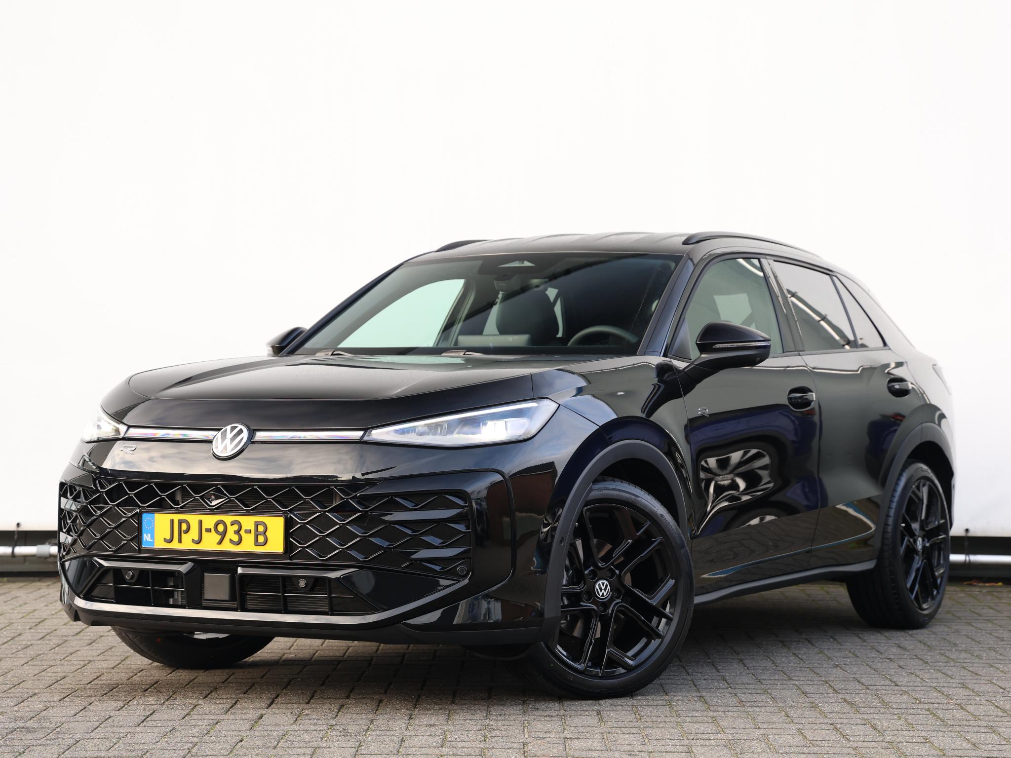 Volkswagen T-Roc 1.5 eTsi R-Line First Edition