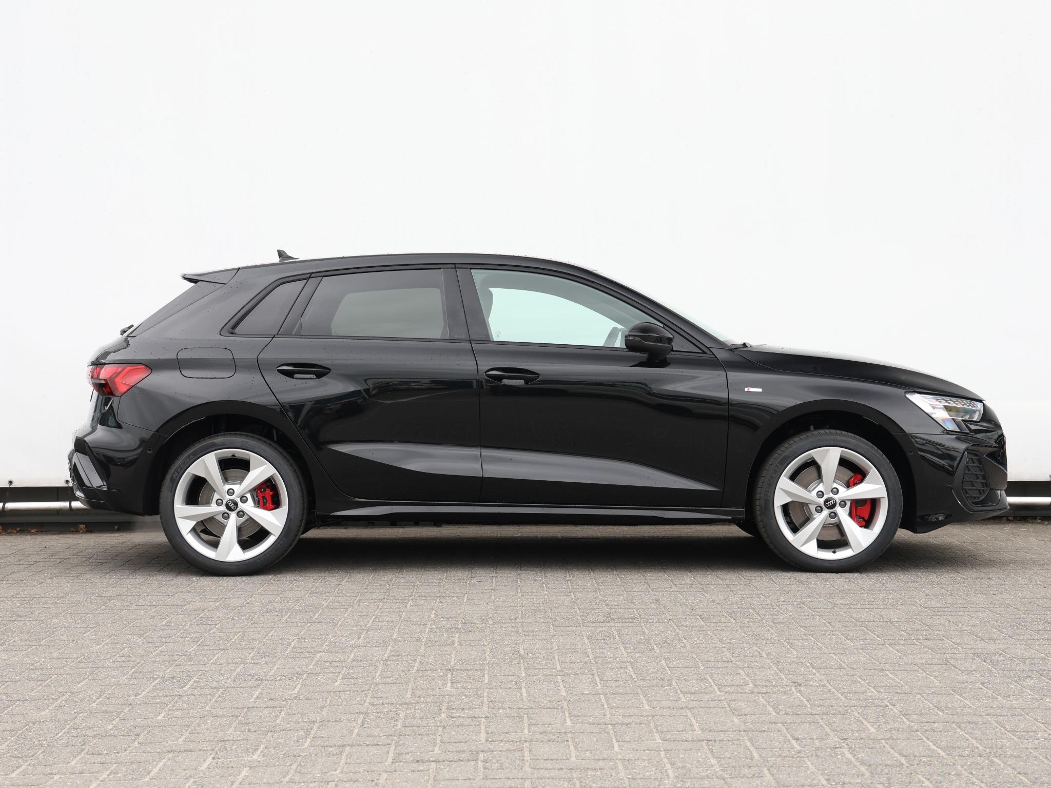 Audi A3 Sportback S edition Competition 45 TFSI e 272 PK Sp - Afbeelding 2
