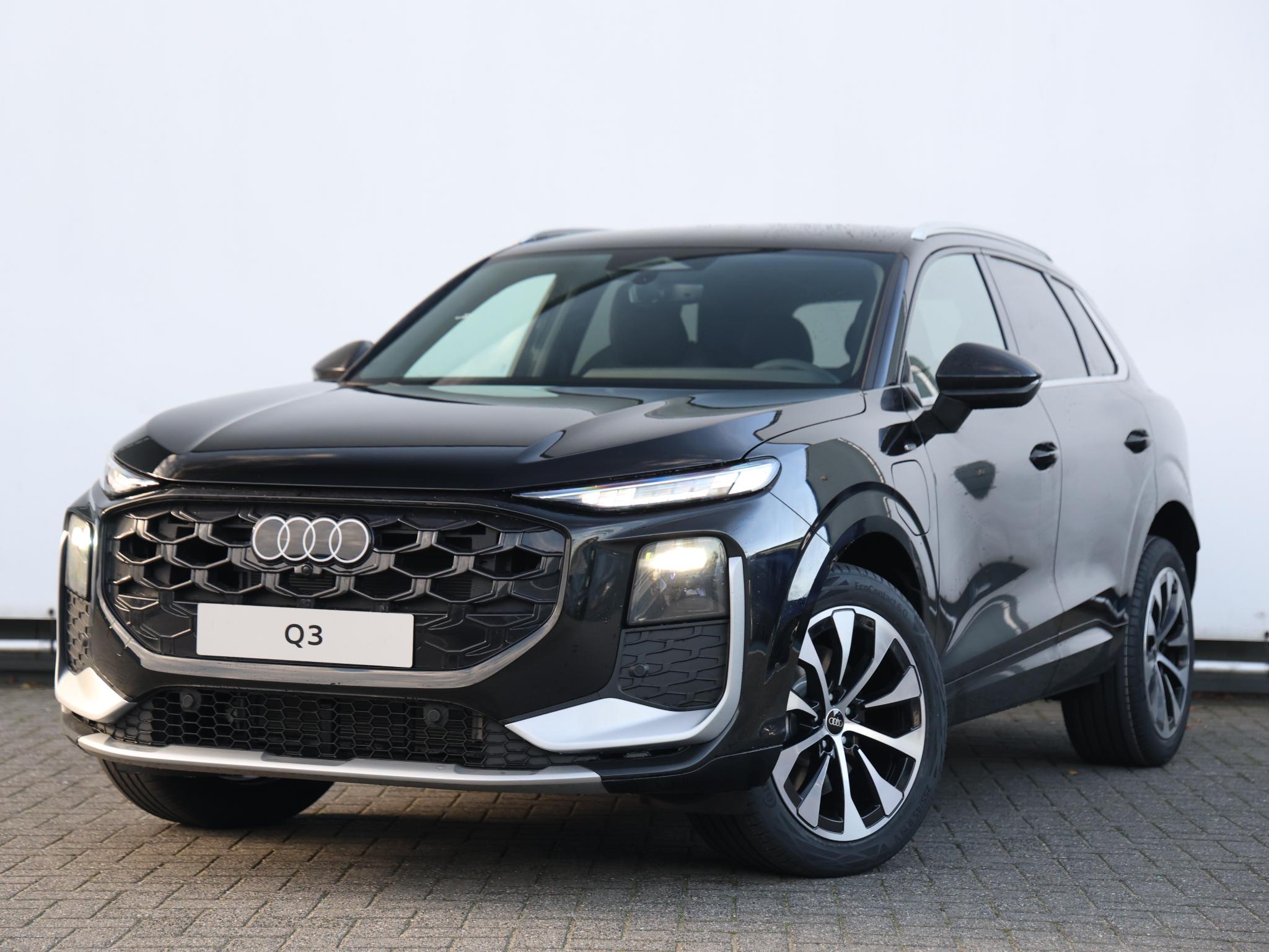 Audi Q3 S edition e-hybrid 200 kW / 272 PK Hatchback