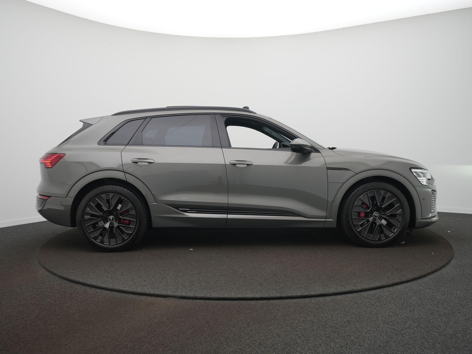 Audi Q8 e-tron S Edition 50 250kw/340pk 95Kwh - Afbeelding 4