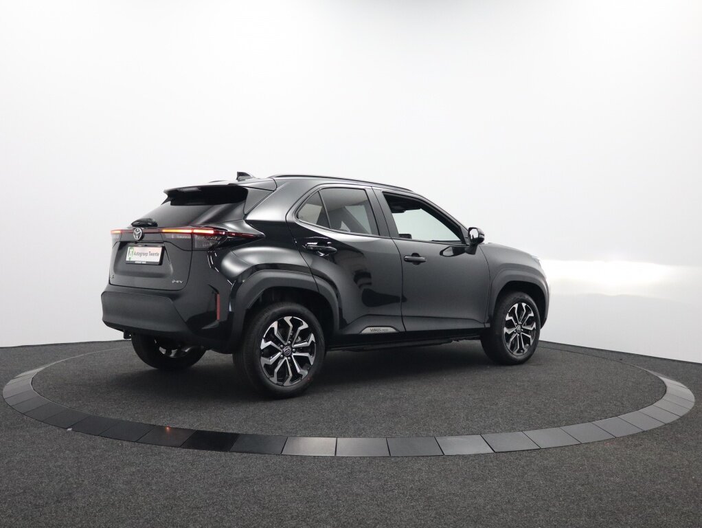 Toyota Yaris Cross 1.5 VVT-iE Hybrid Teamplayer | Private lease nu €549 Per maand! - Afbeelding 2
