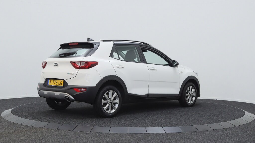 Kia Stonic 1.0 T-GDI MHEV DynamicLine | Navigatie | Camera | All-seasons | - Afbeelding 2