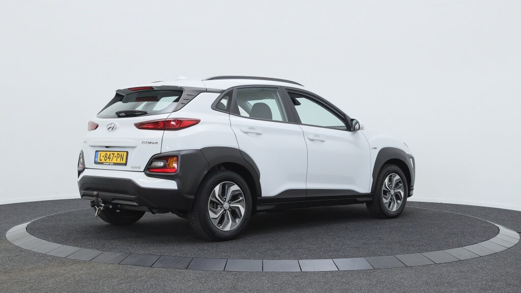 Hyundai Kona 1.6 GDI HEV Comfort | Trekhaak | All Seasons | - Afbeelding 2