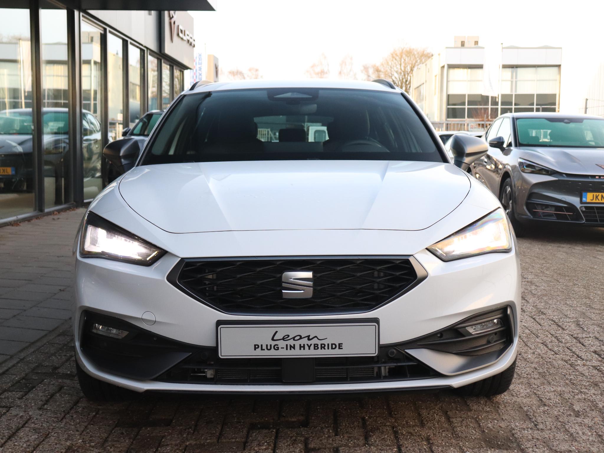 SEAT Leon Sportstourer FR Business 1.5 TSI eHybrid 150 kW / 204 PK Statio - Afbeelding 5