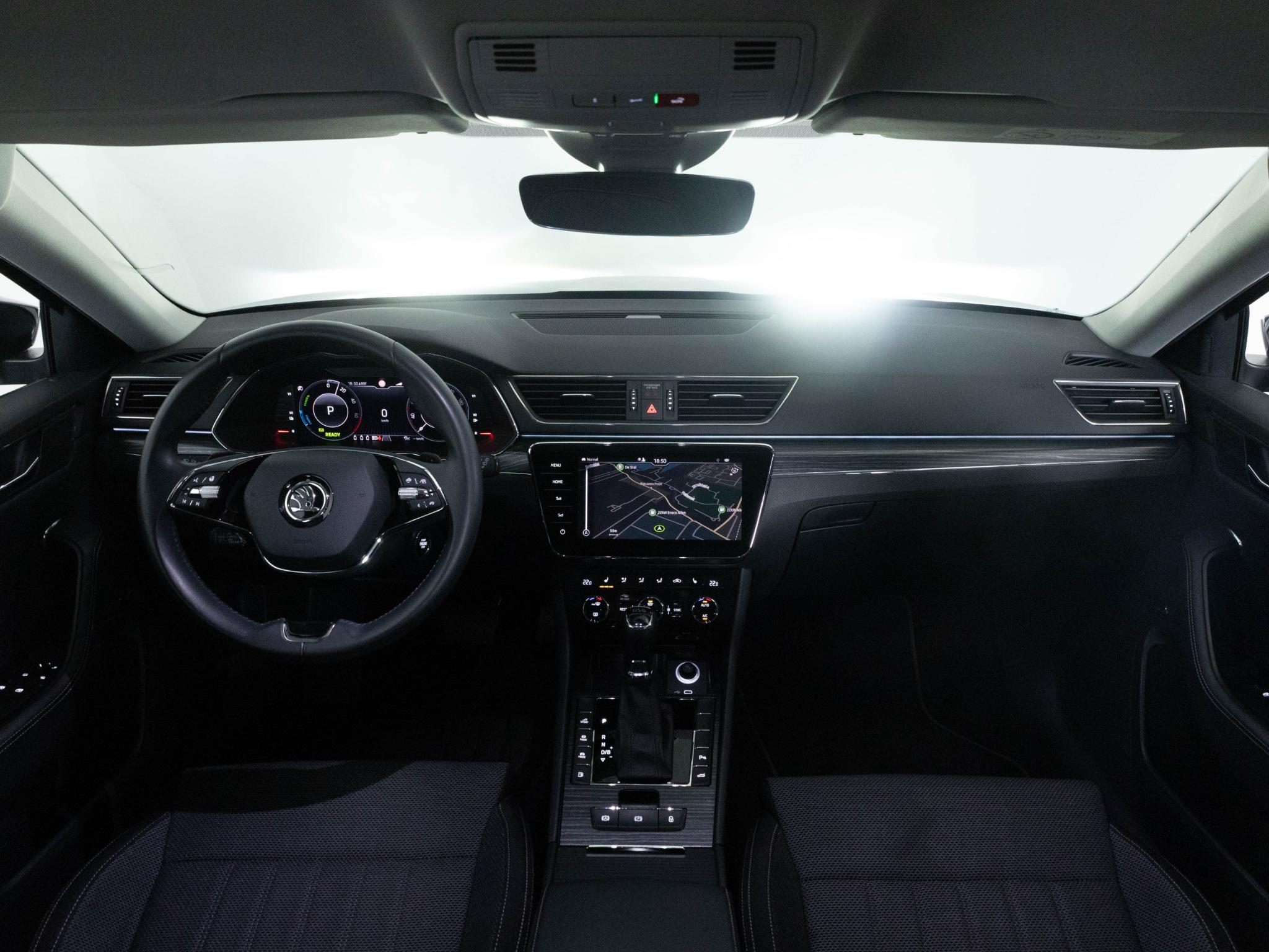 Škoda Superb Combi 1.4 TSI 218pk iV Business Edition Plus - Afbeelding 4