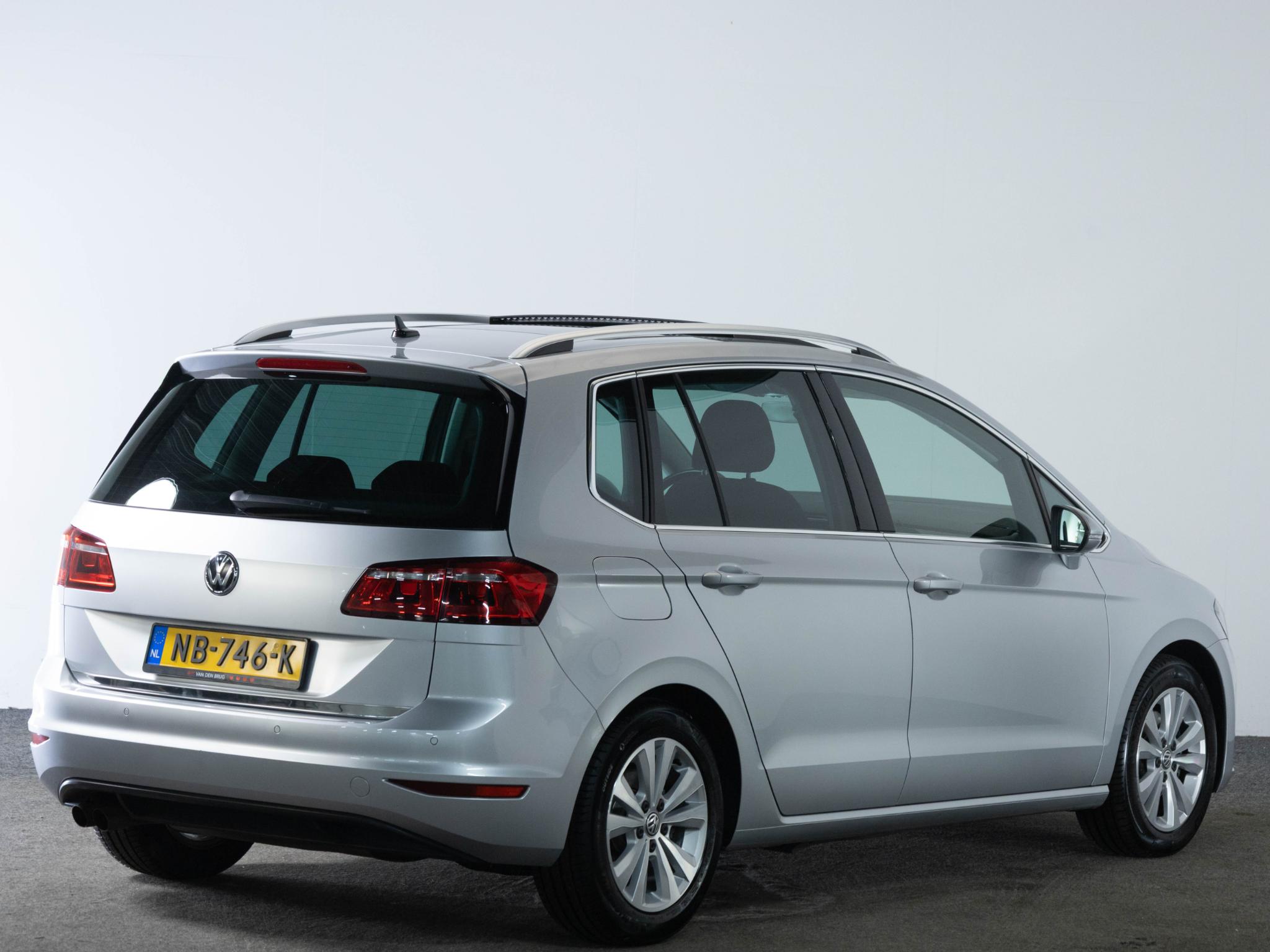 Volkswagen Golf Sportsvan Highline 1.4 TSI 125 PK DSG AUTOMAAT - Afbeelding 4