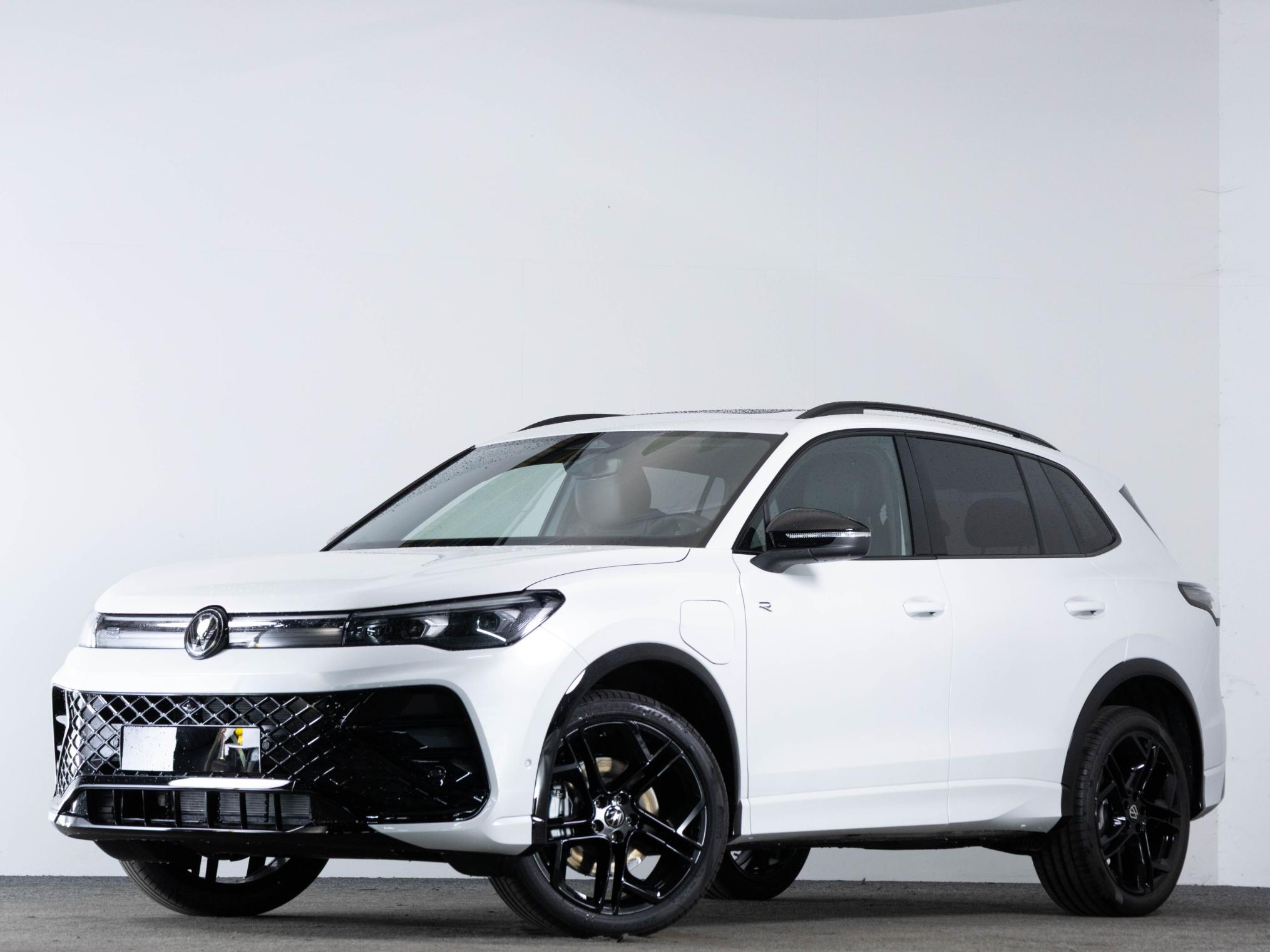 Volkswagen Tiguan R-Line Edition 1.5 eHybrid 204 PK