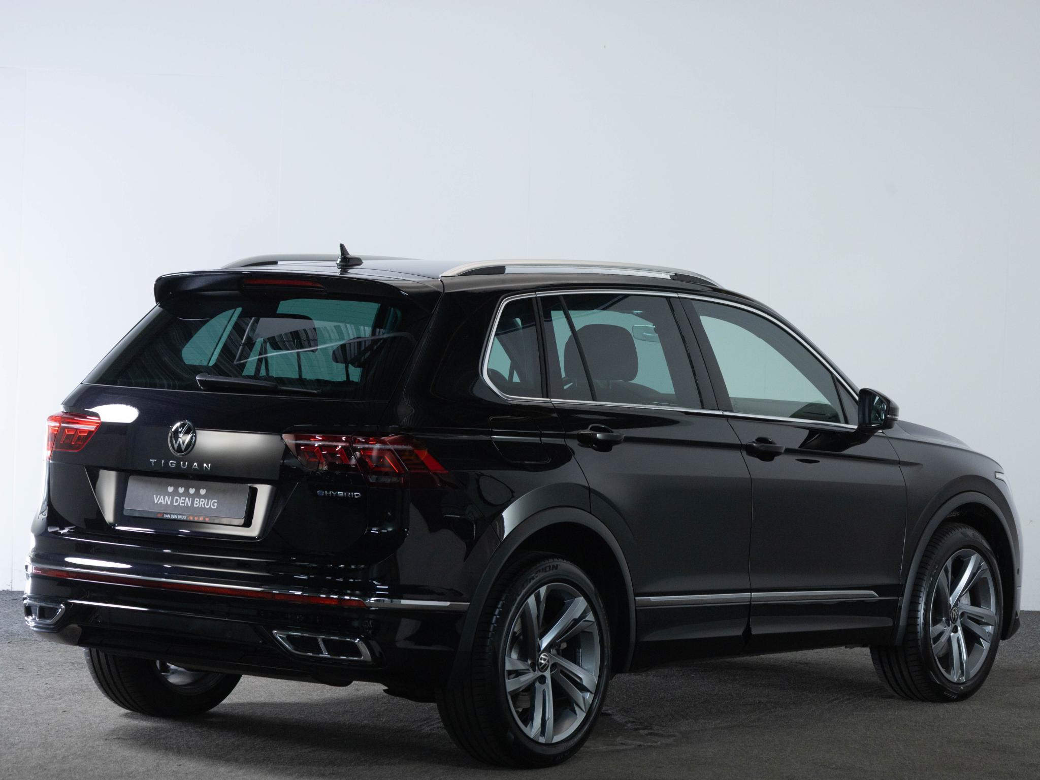 Volkswagen Tiguan R-Line 1.4 TSI 245 PK DSG eHybrid - Afbeelding 4