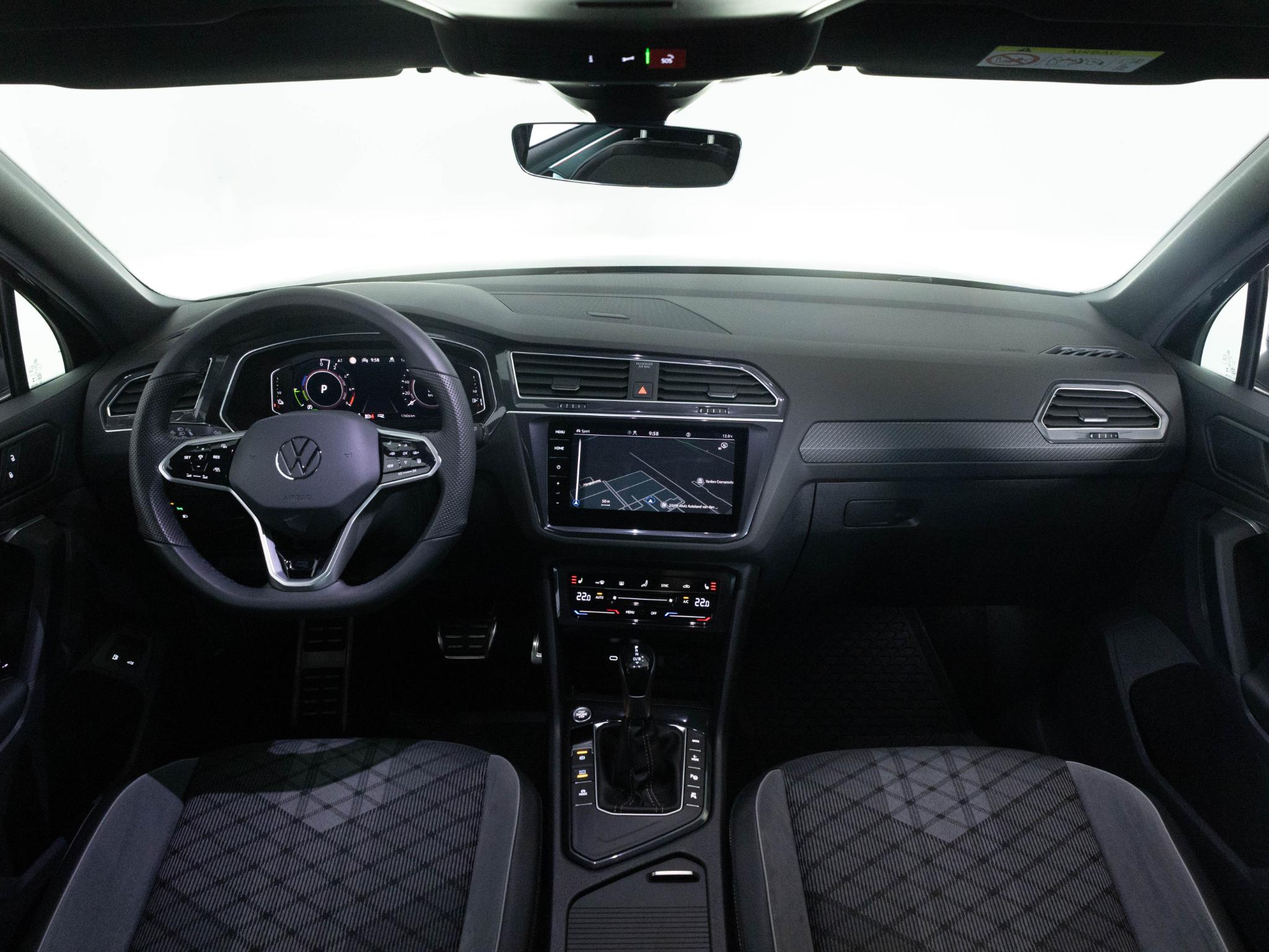 Volkswagen Tiguan R-Line 1.4 TSI 245 PK DSG eHybrid - Afbeelding 5