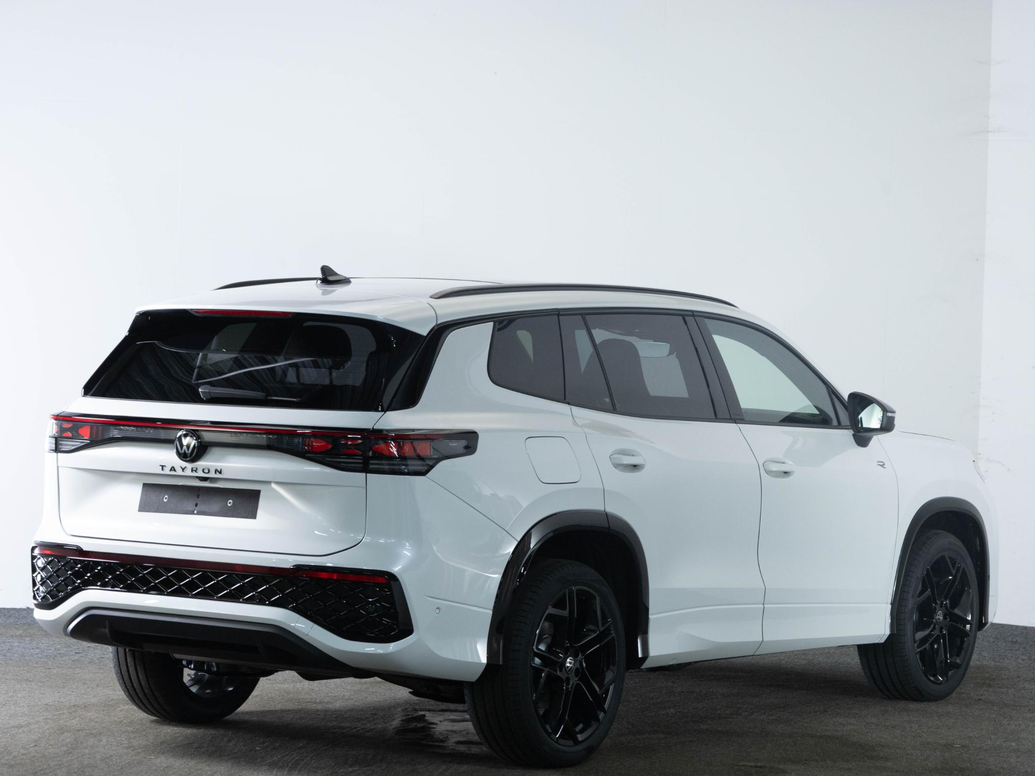 Volkswagen Tayron R-Line Edition 1.5 eHybrid 204 PK - Afbeelding 4