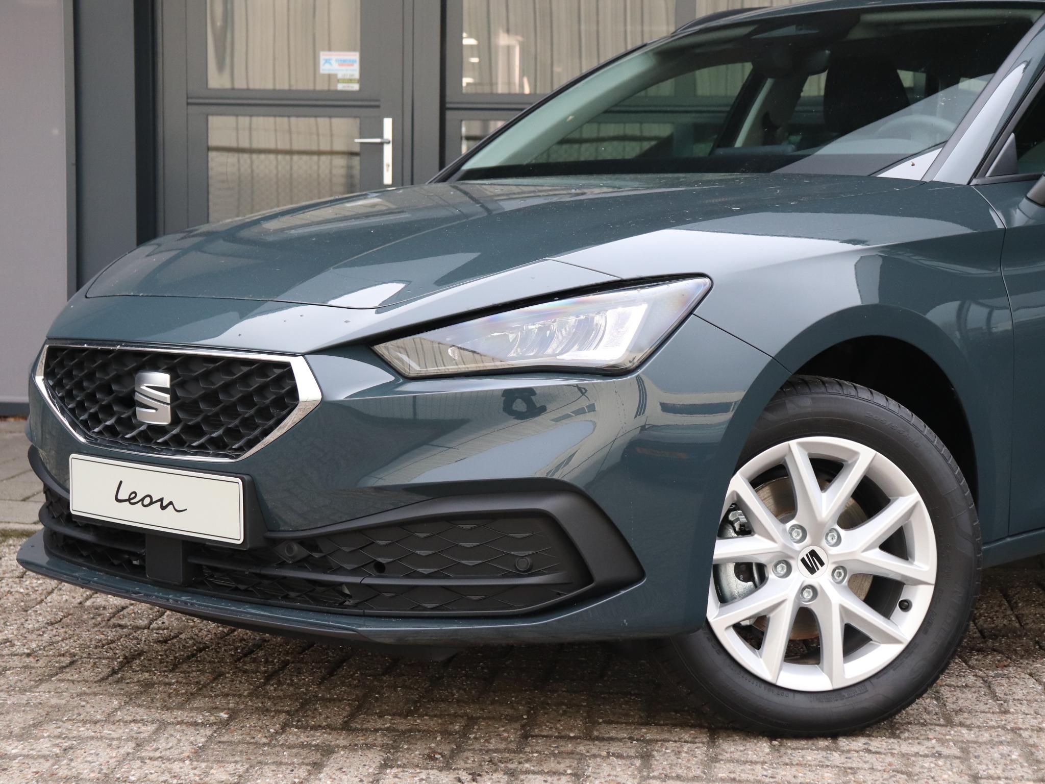 SEAT Leon Sportstourer Style 1.5 TSI 85 kW / 115 PK Stationwagen 6 versn. - Afbeelding 2