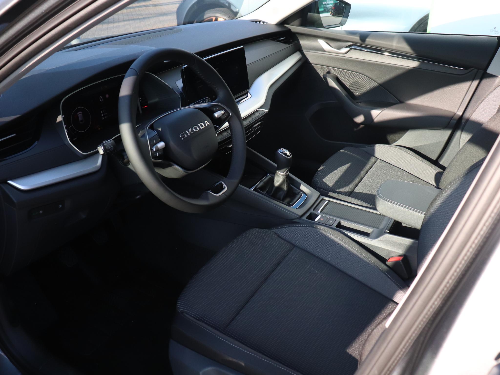 Škoda Octavia combi Business Edition 1.5 TSI 85 kW / 115 PK Combi 6 v. - Afbeelding 5