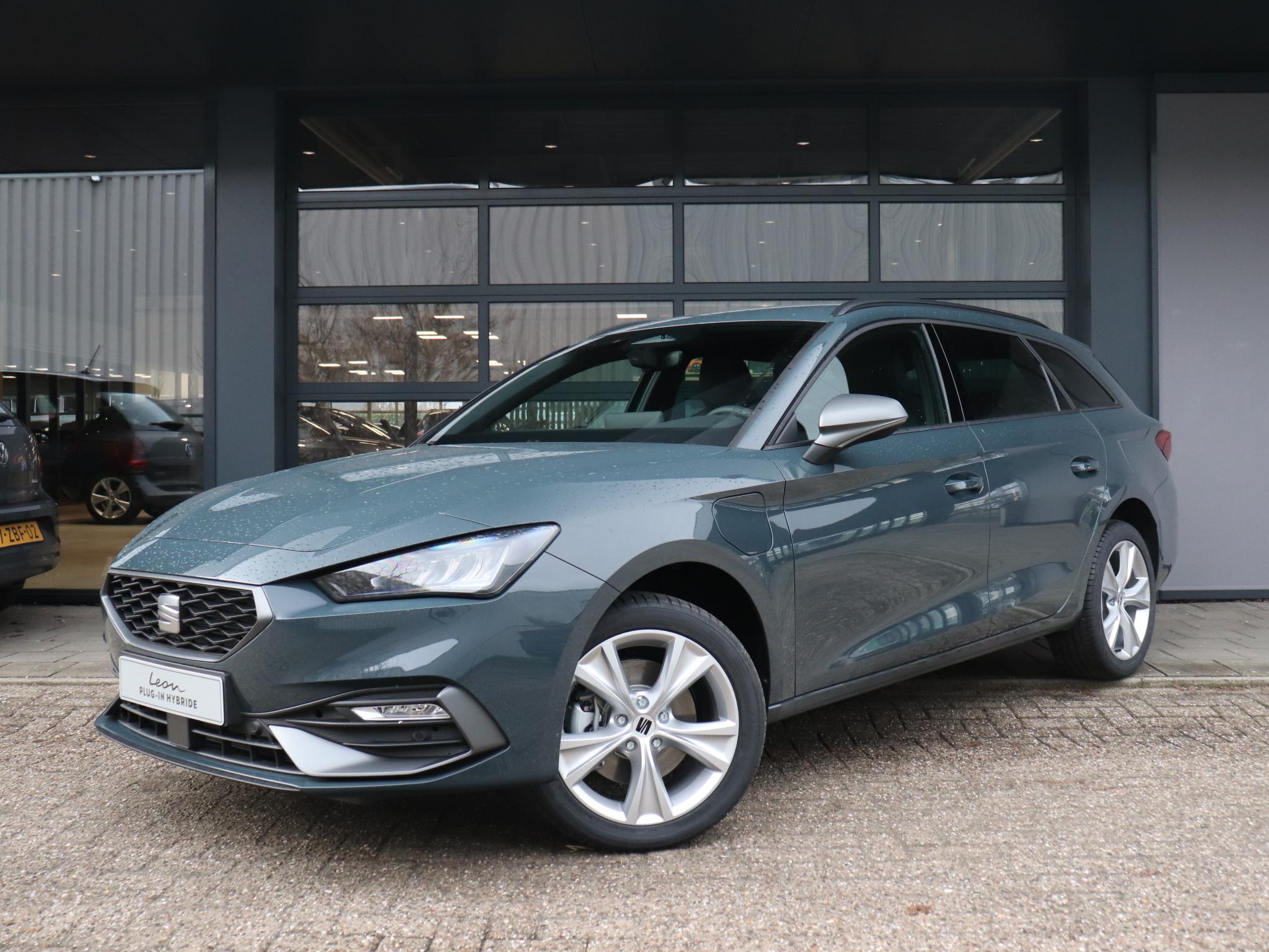 SEAT Leon Sportstourer FR Business 1.5 TSI eHybrid 150 kW / 204 PK Statio