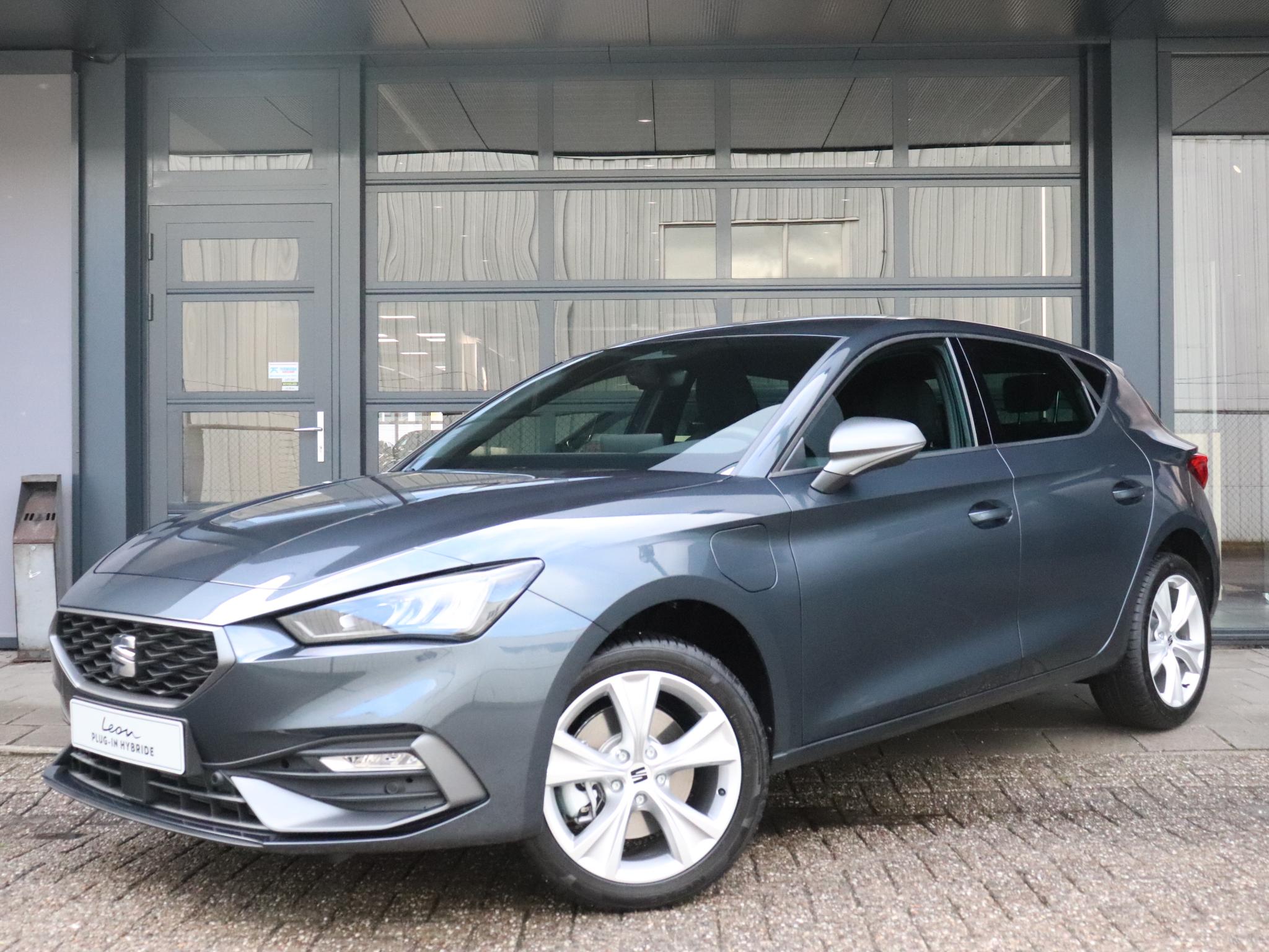 SEAT Leon FR Business 1.5 TSI eHybrid 150kW / 204pk Hatchbac