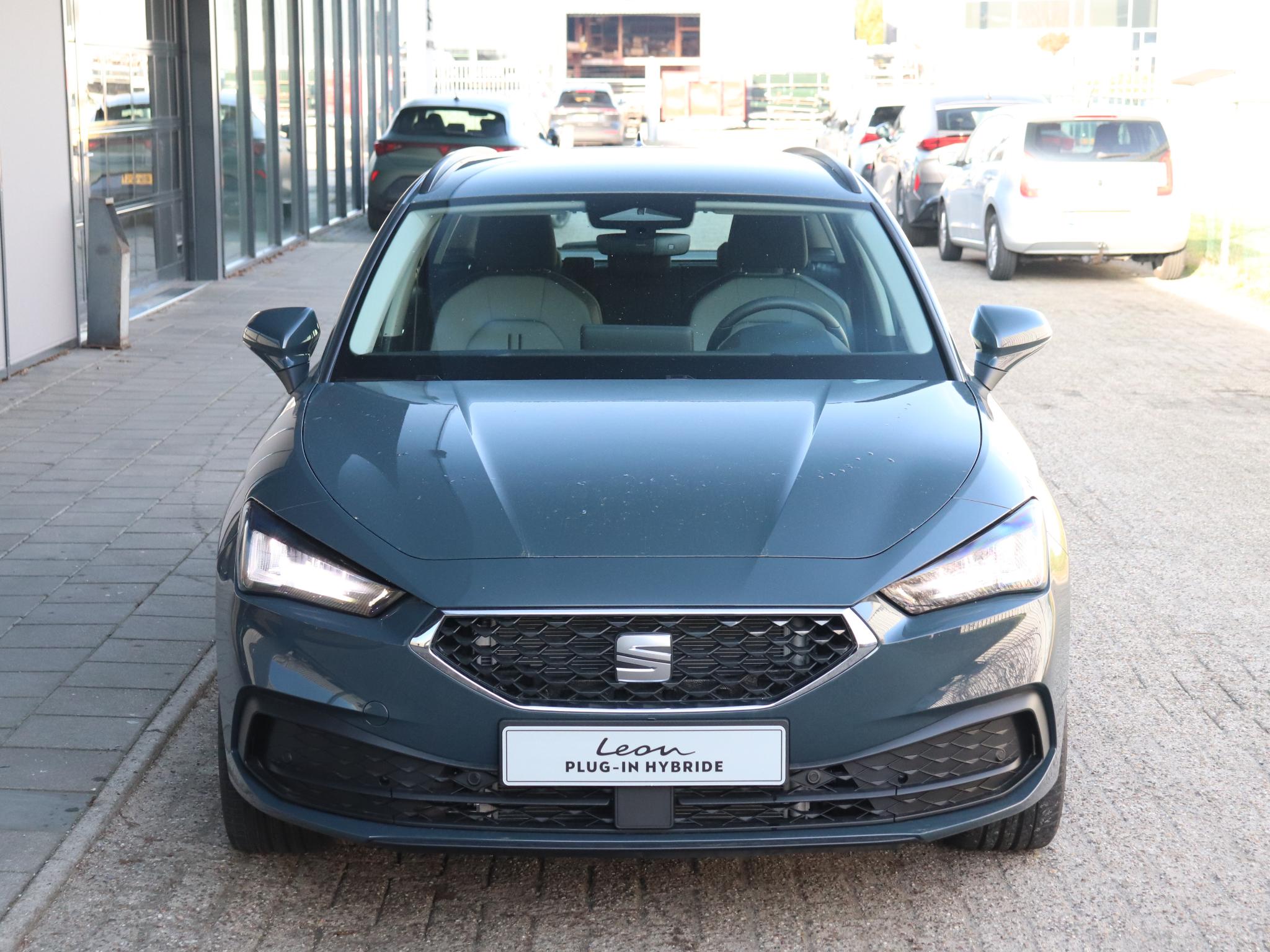 SEAT Leon Sportstourer Style 1.5 TSI eHybrid 150 kW / 204 PK Stationwagen - Afbeelding 5