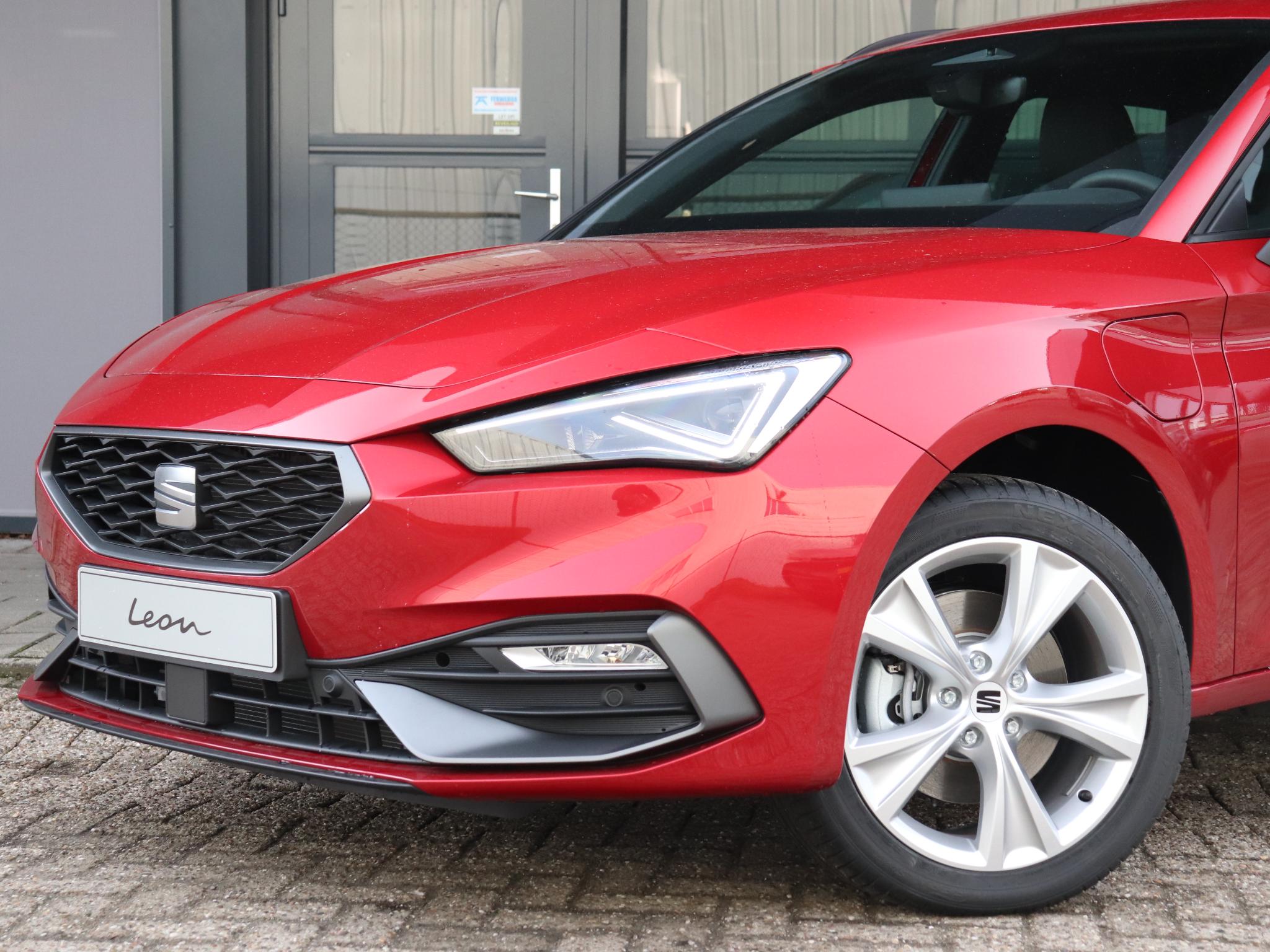 SEAT Leon Sportstourer FR Business 1.5 TSI eHybrid 150 kW / 204 PK Statio - Afbeelding 2