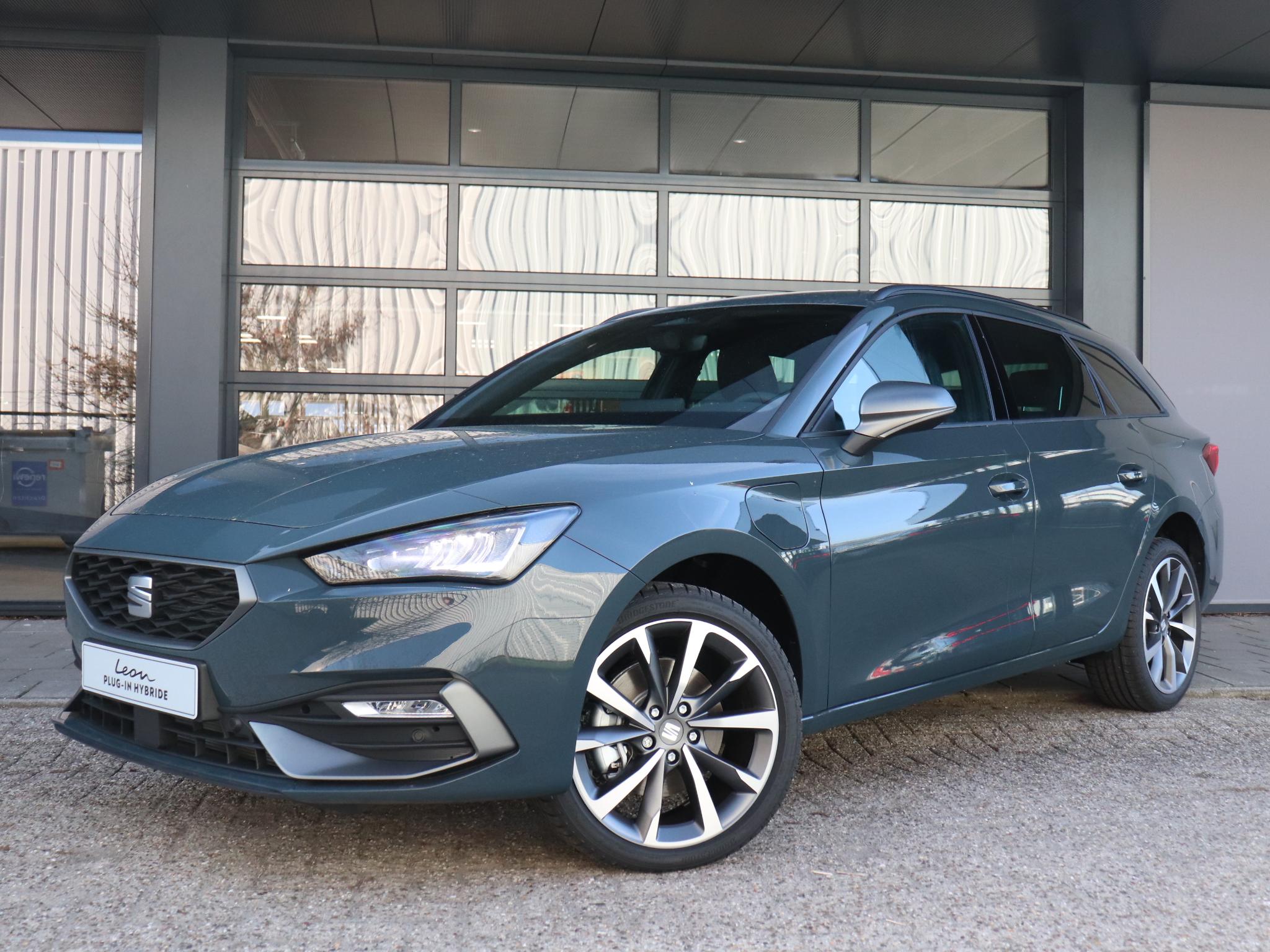 SEAT Leon Sportstourer FR Business 1.5 TSI eHybrid 150 kW / 204 PK Statio