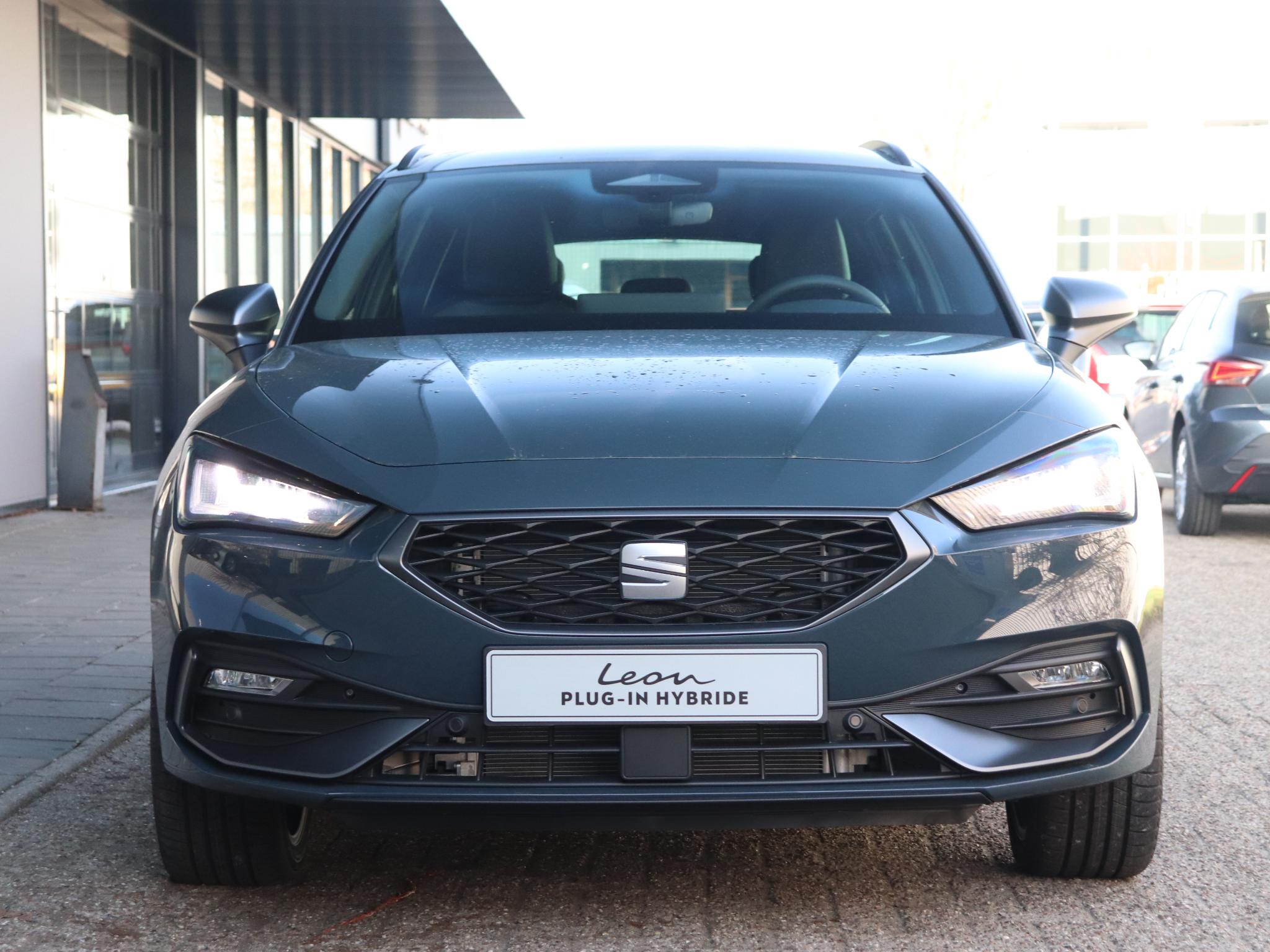 SEAT Leon Sportstourer FR Business 1.5 TSI eHybrid 150 kW / 204 PK Statio - Afbeelding 4