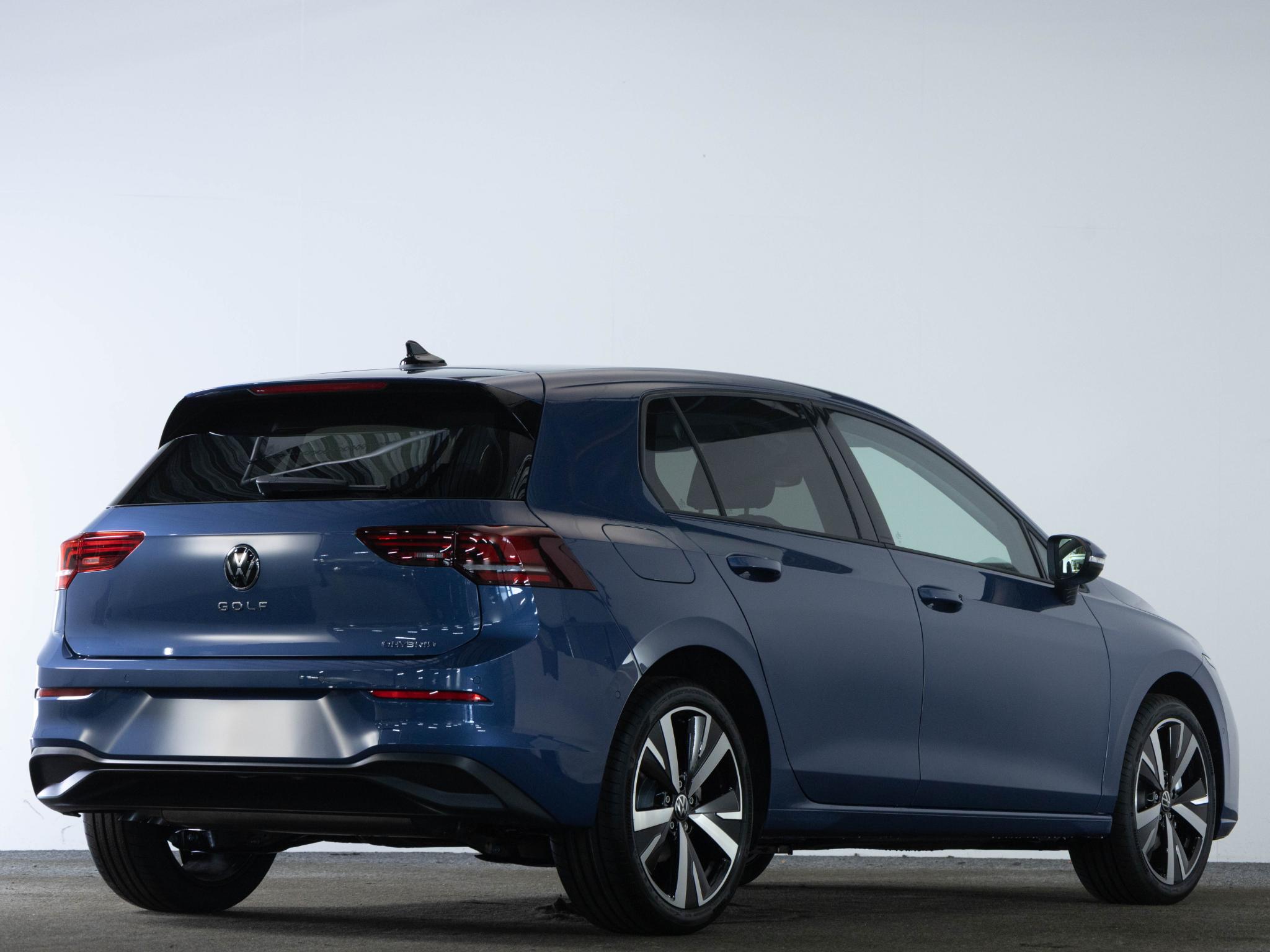 Volkswagen Golf Life Edition 1.5 eHybrid 204 PK - Afbeelding 2