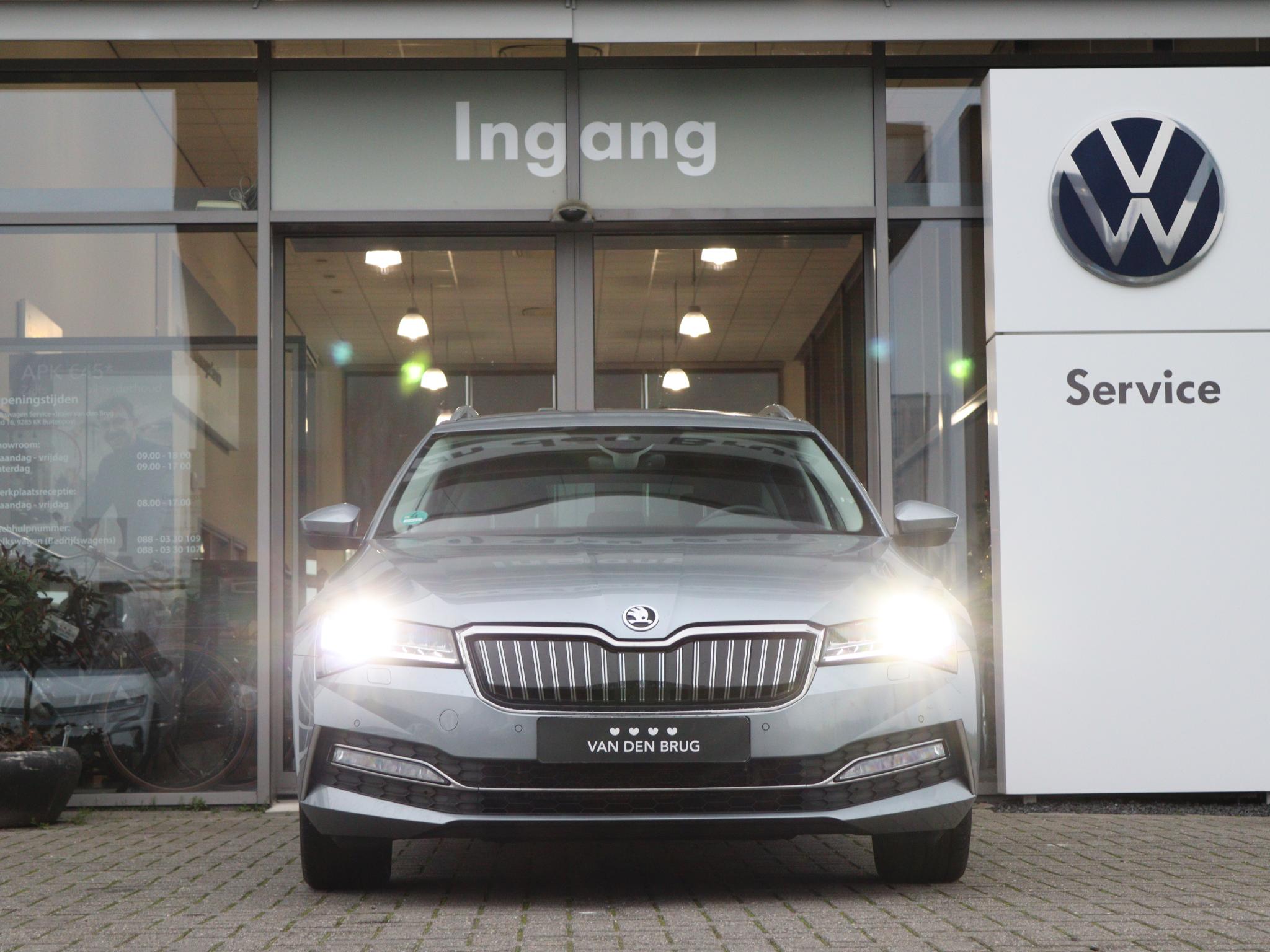 Škoda Superb Combi 1.4 TSI iV 218 pk DSG Business Edition Plus - Afbeelding 4