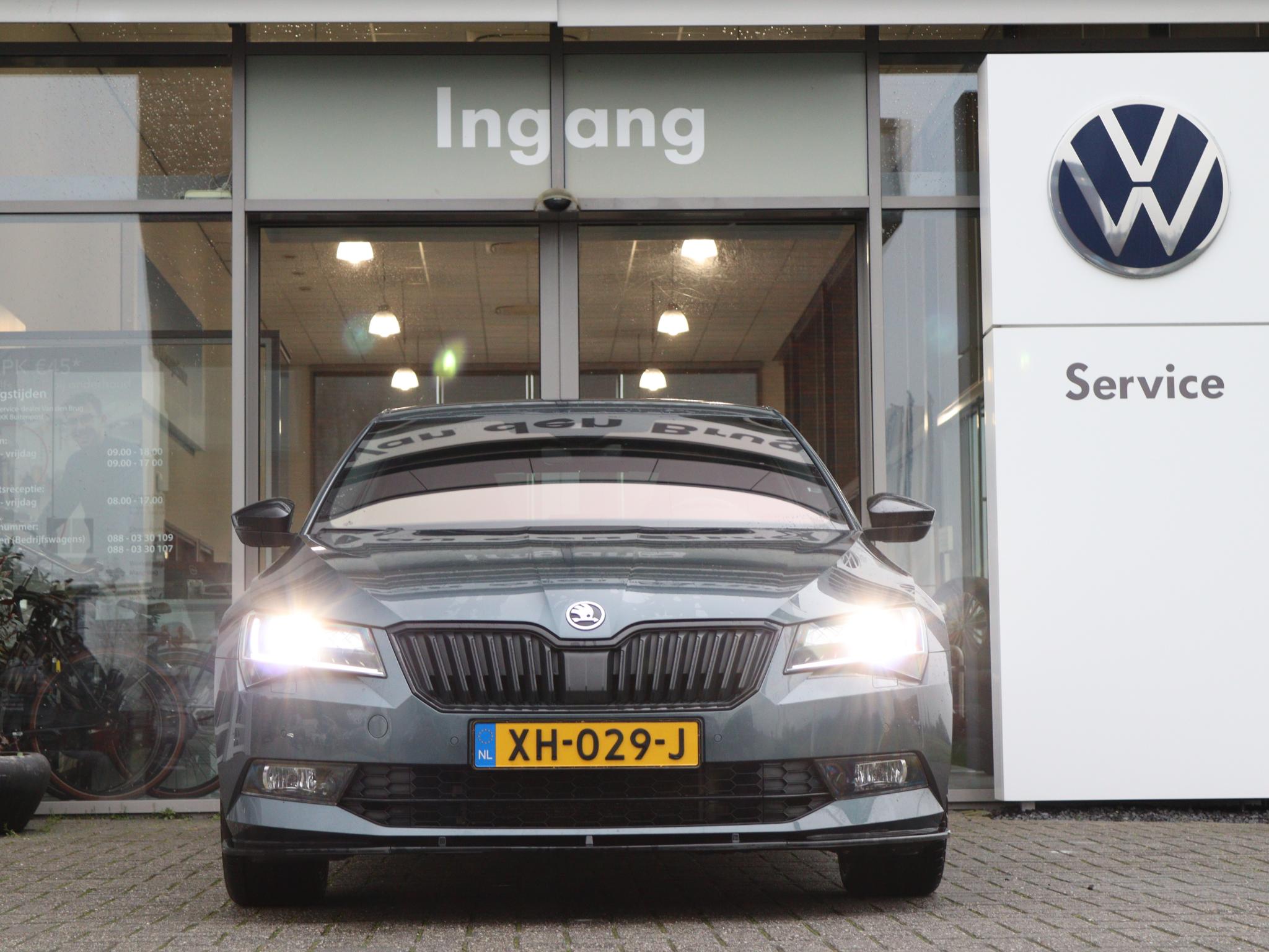 Škoda Superb 1.5 TSI 150 pk ACT Sportline Business - Afbeelding 4