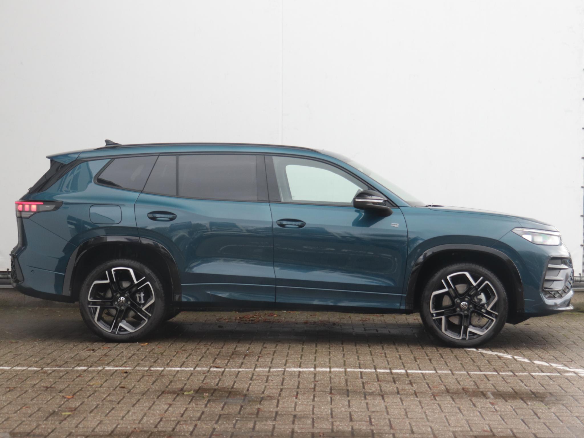 Volkswagen Tayron R-Line-Edition 1.5 eHybrid 150 kW / 204 pk SUV 6 v - Afbeelding 3