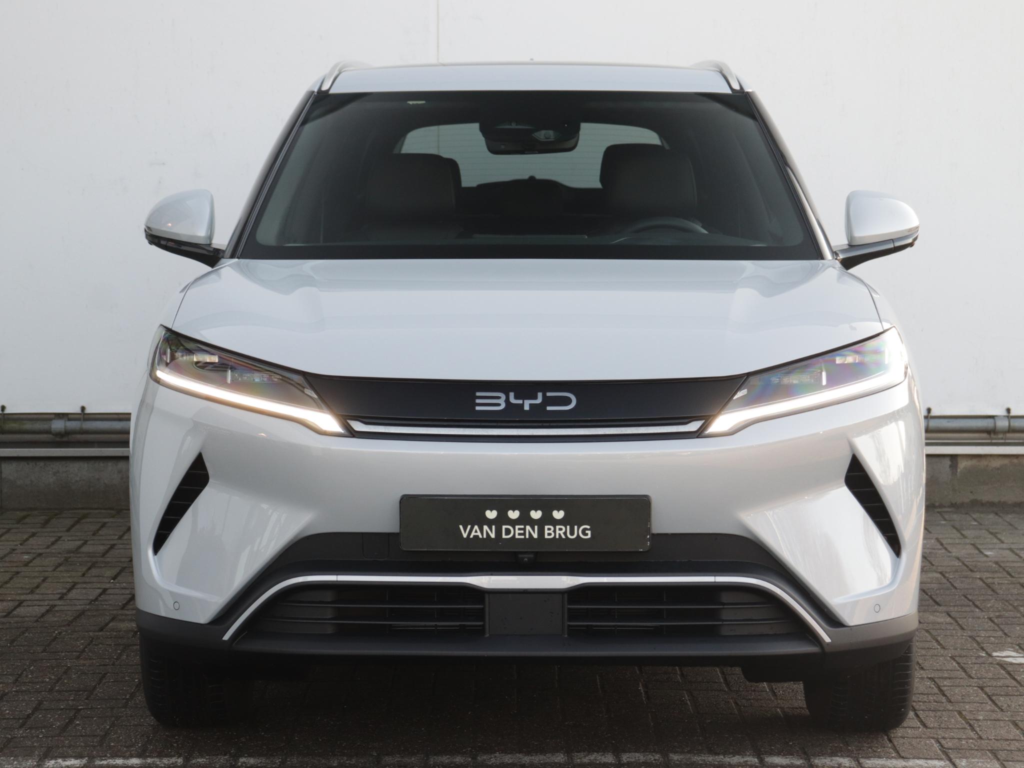 BYD ATTO 2 Comfort 65 kWh - Afbeelding 2