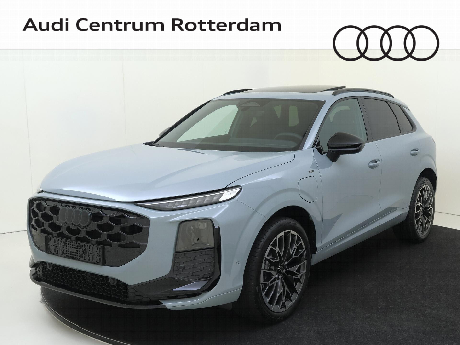 Audi Q3 e-hybrid S tronic 6 272pk