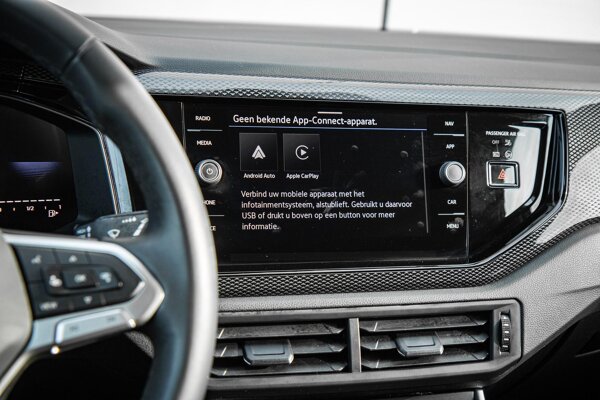 Apple Carplay/Android Auto