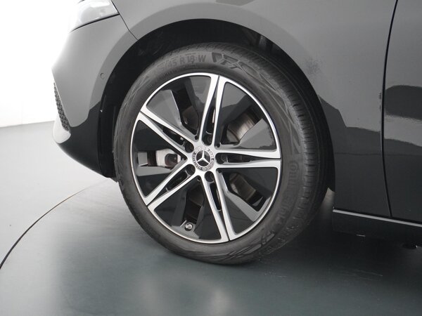 18" 5-dubbelspaaks lichtmetalen velgen 18" 5-dubbelspaaks lichtmetalen velgen