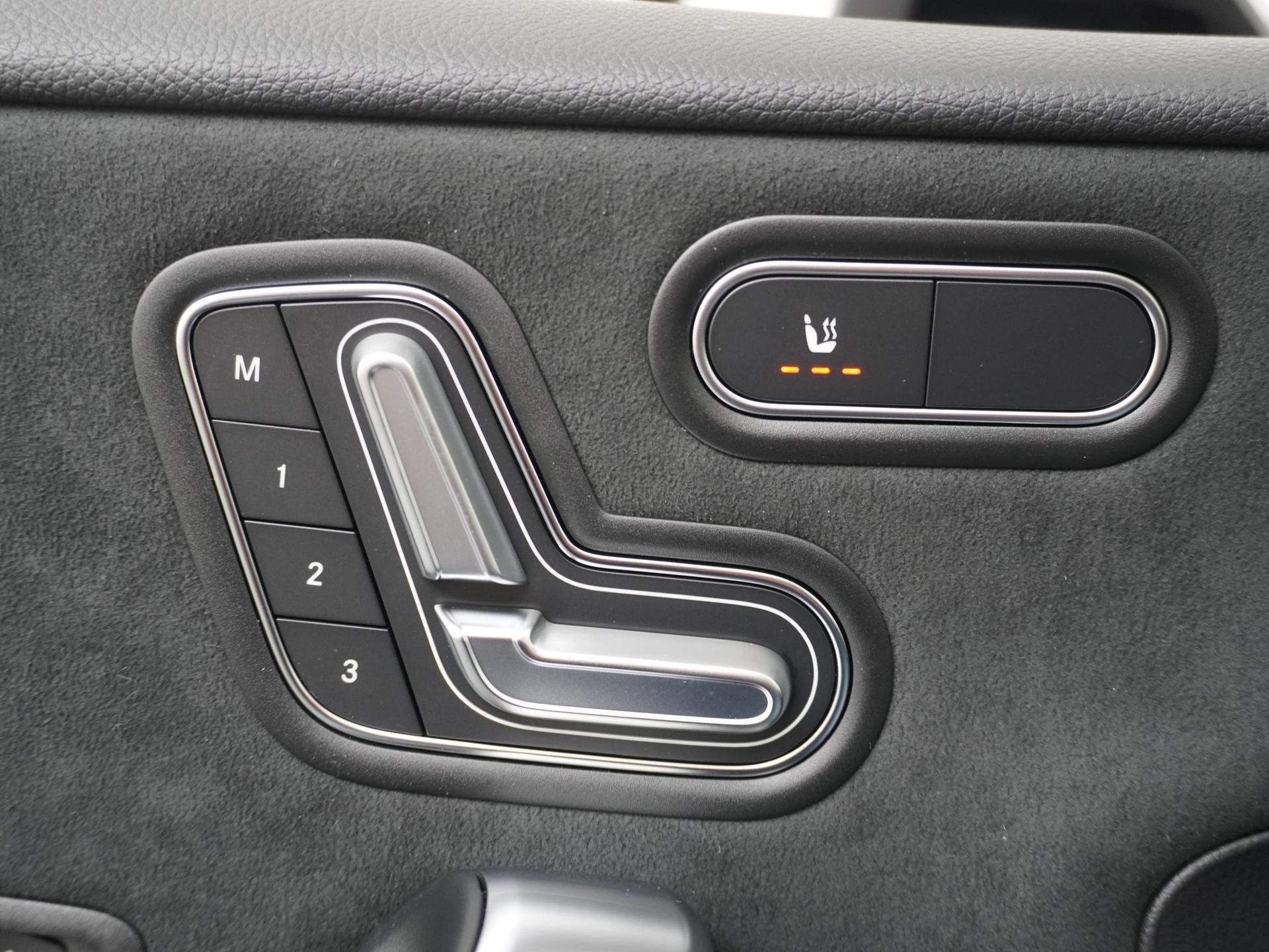 Mercedes-Benz A-klasse 180 Star Edition AMG Line - Afbeelding 2