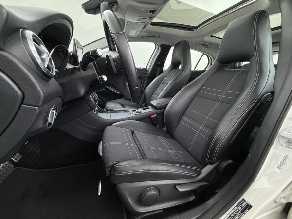 lederen sportstoelen