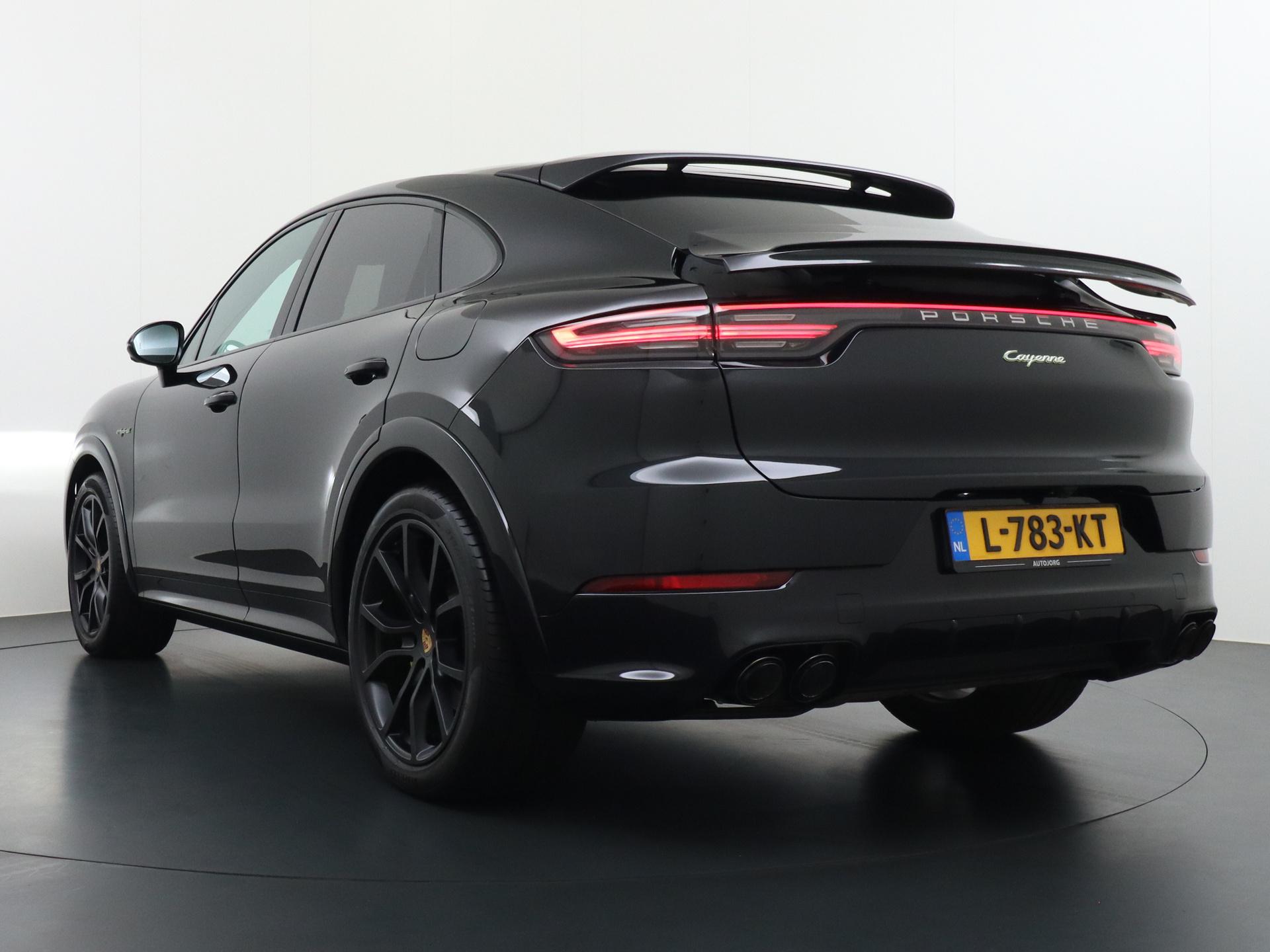 Porsche Cayenne Coupé 3.0 E-Hybrid - Afbeelding 2