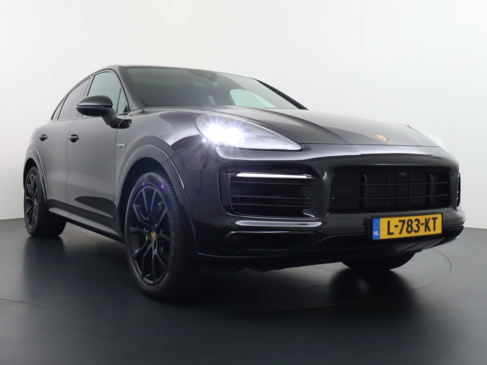 Porsche Cayenne Coupé 3.0 E-Hybrid - Afbeelding 4