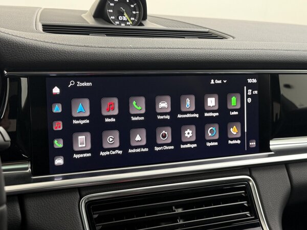 Apple Carplay/Android Auto