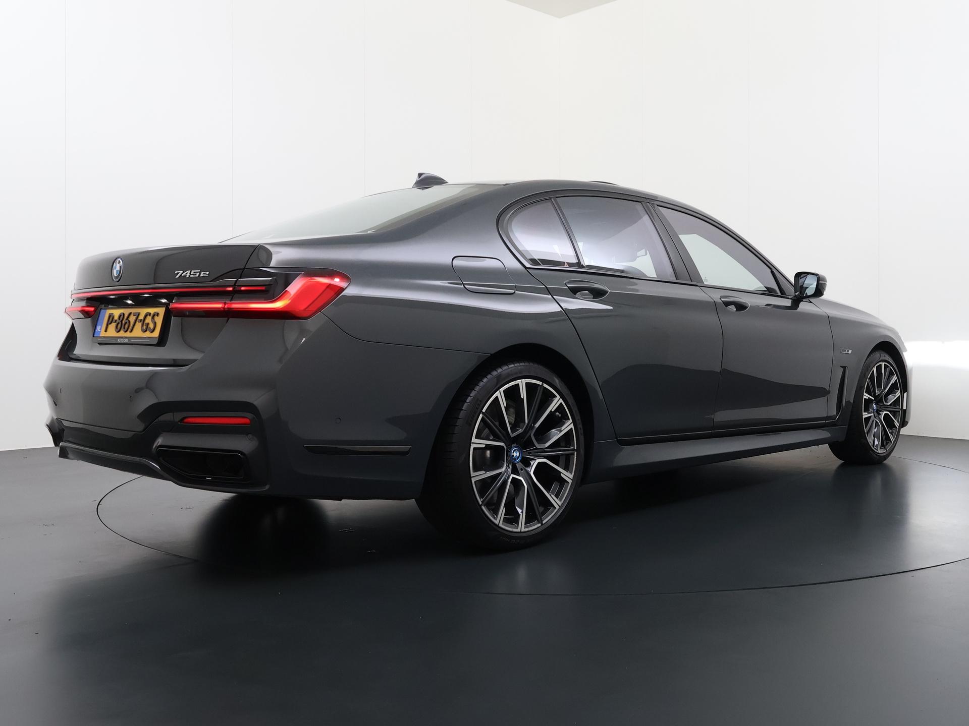 BMW 7-serie 745e High Executive - Afbeelding 4