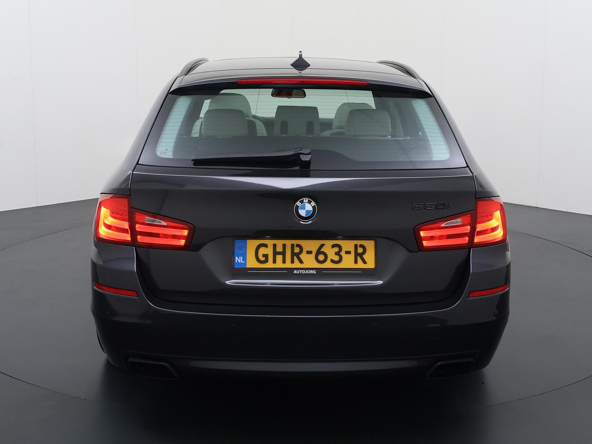 BMW 5-serie Touring 550i High Executive - Afbeelding 4