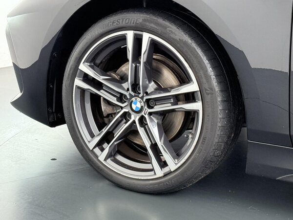 18 inch lichtmetalen M wielen Dubbelspaak (styling 819 M) in Bicolor in Orbit Grey metallic 18 inch lichtmetalen M wielen Dubbelspaak (styling 819 M) in Bicolor in Orbit Grey metallic