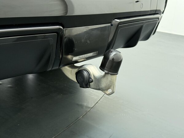 Trekhaak met elektrisch wegklapbare kogel