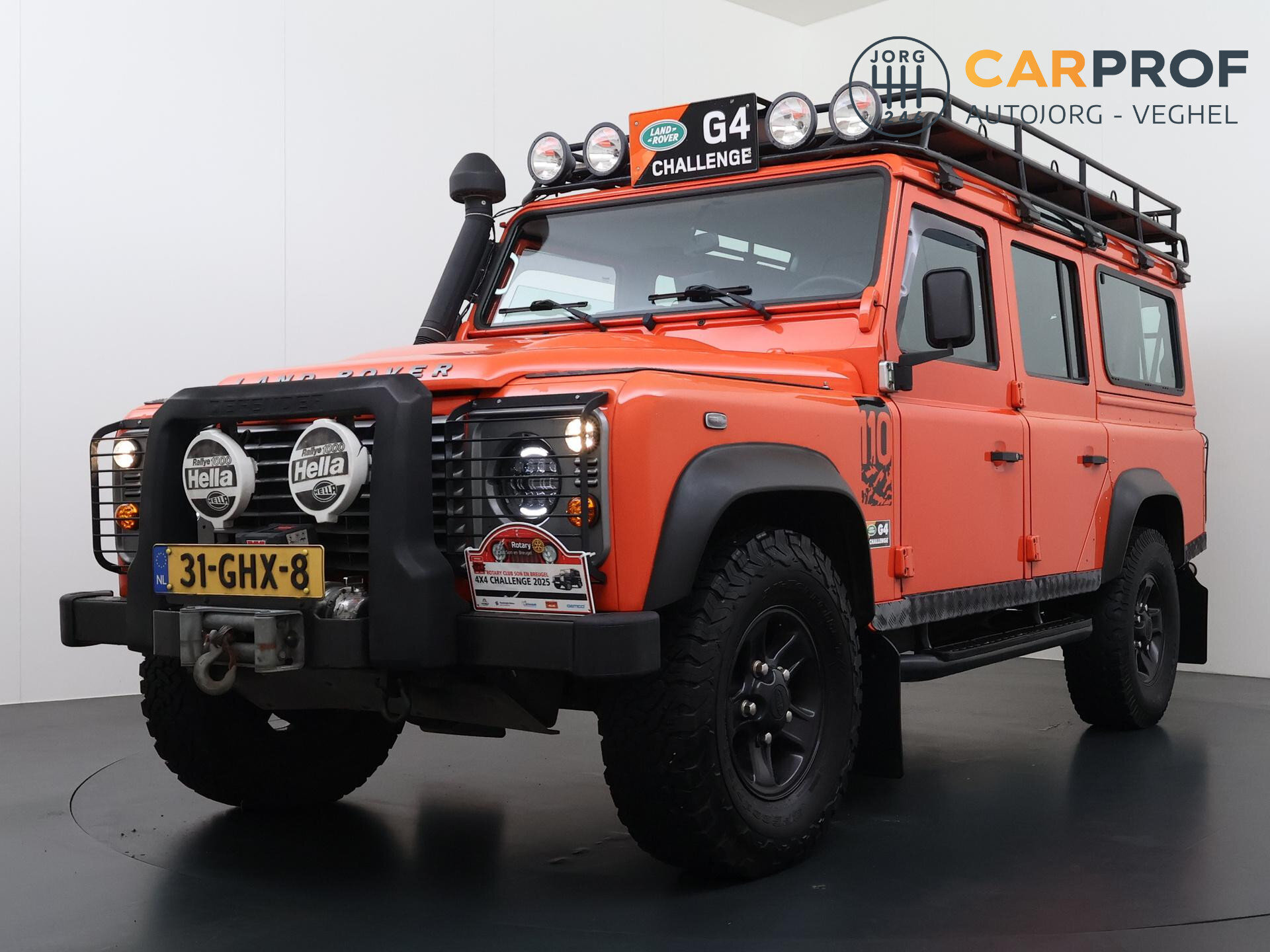 Land Rover Defender 2.4 TD 110 SW SVX 60th Anniversary