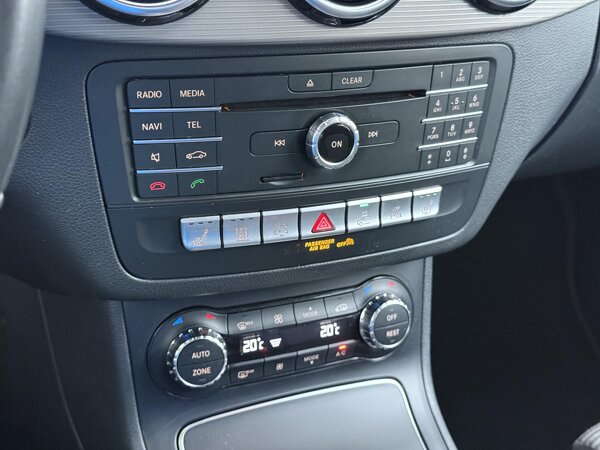 Stoelverwarming vóór