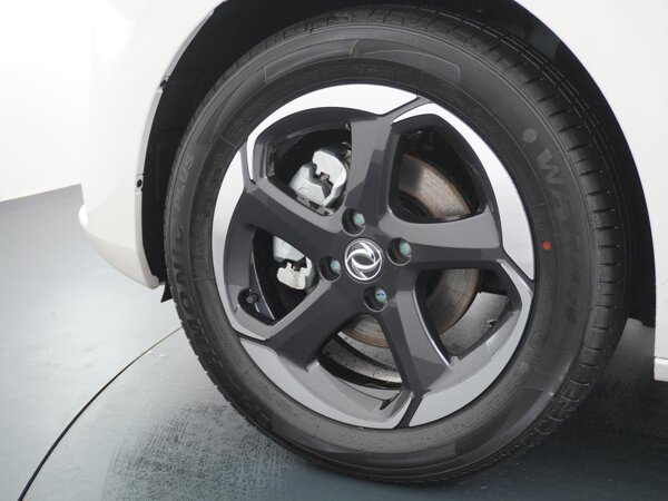 lichtmetalen velgen 17"